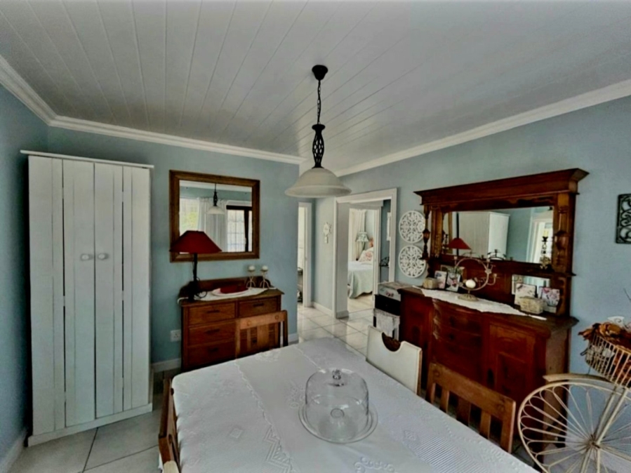  Bedroom Property for Sale in Hartenbos Heuwels Western Cape